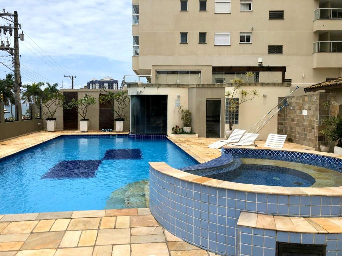 Lindo apartamento com vista para o mar em Caraguá! Caraguatatuba Esterno foto