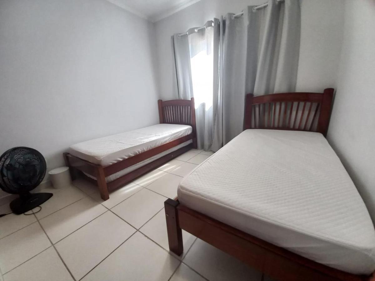 Lindo apartamento com vista para o mar em Caraguá! Caraguatatuba Esterno foto